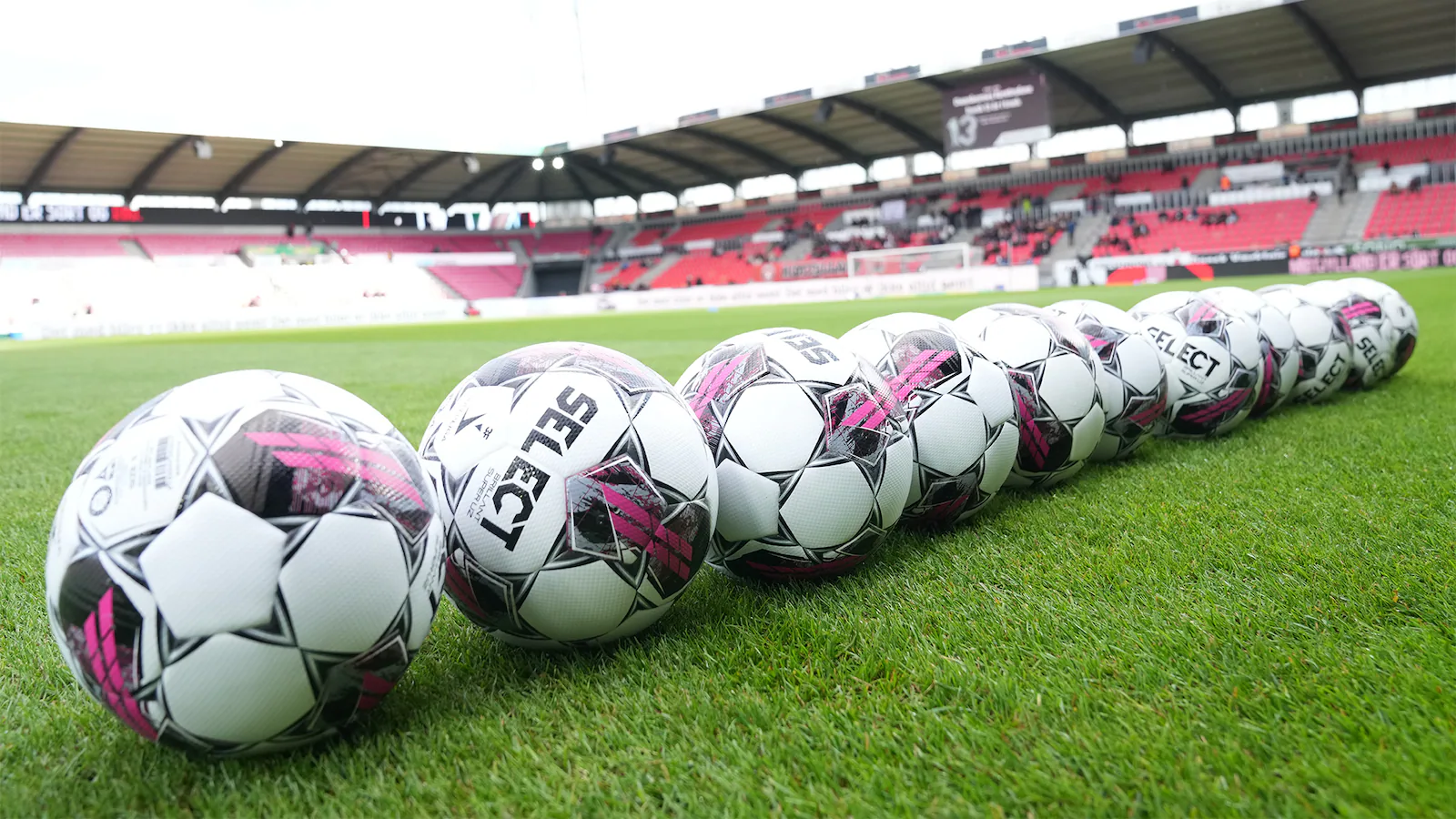 Sådan kan du streame alle 3F Superliga-kampe - Foto: Viaplay Group Sweden AB