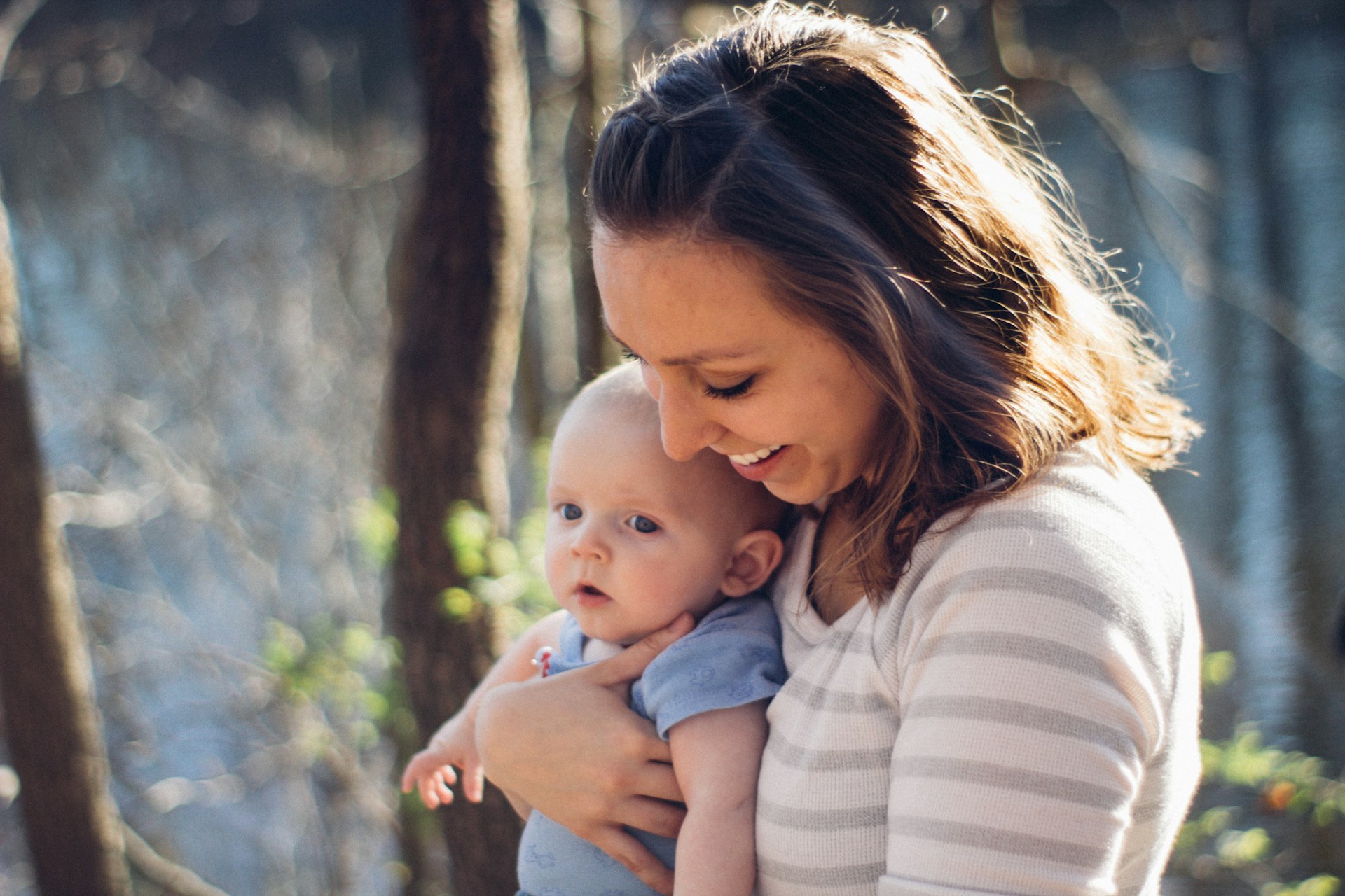 Sådan giver du aktier og fonde i dåbsgave - Foto: Unsplash