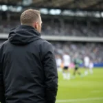 Hvad tjener Jakob Poulsen?